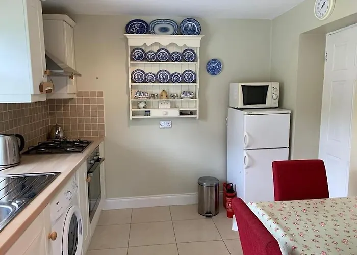 Holiday home Butler's Cottage, *